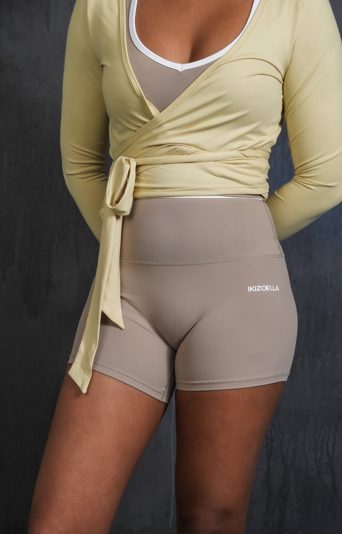 Putrie Long Sleeve Wrap