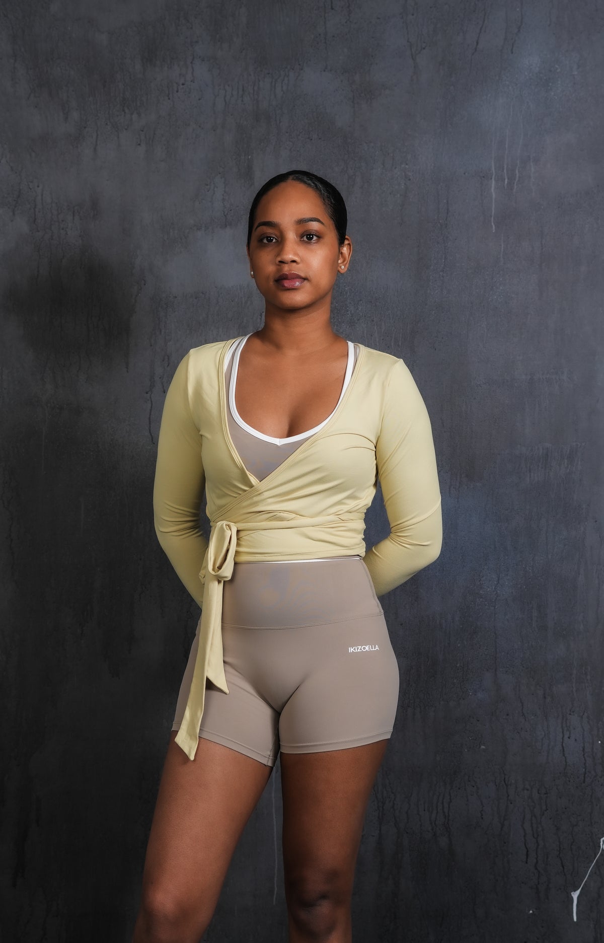 Putrie Long Sleeve Wrap