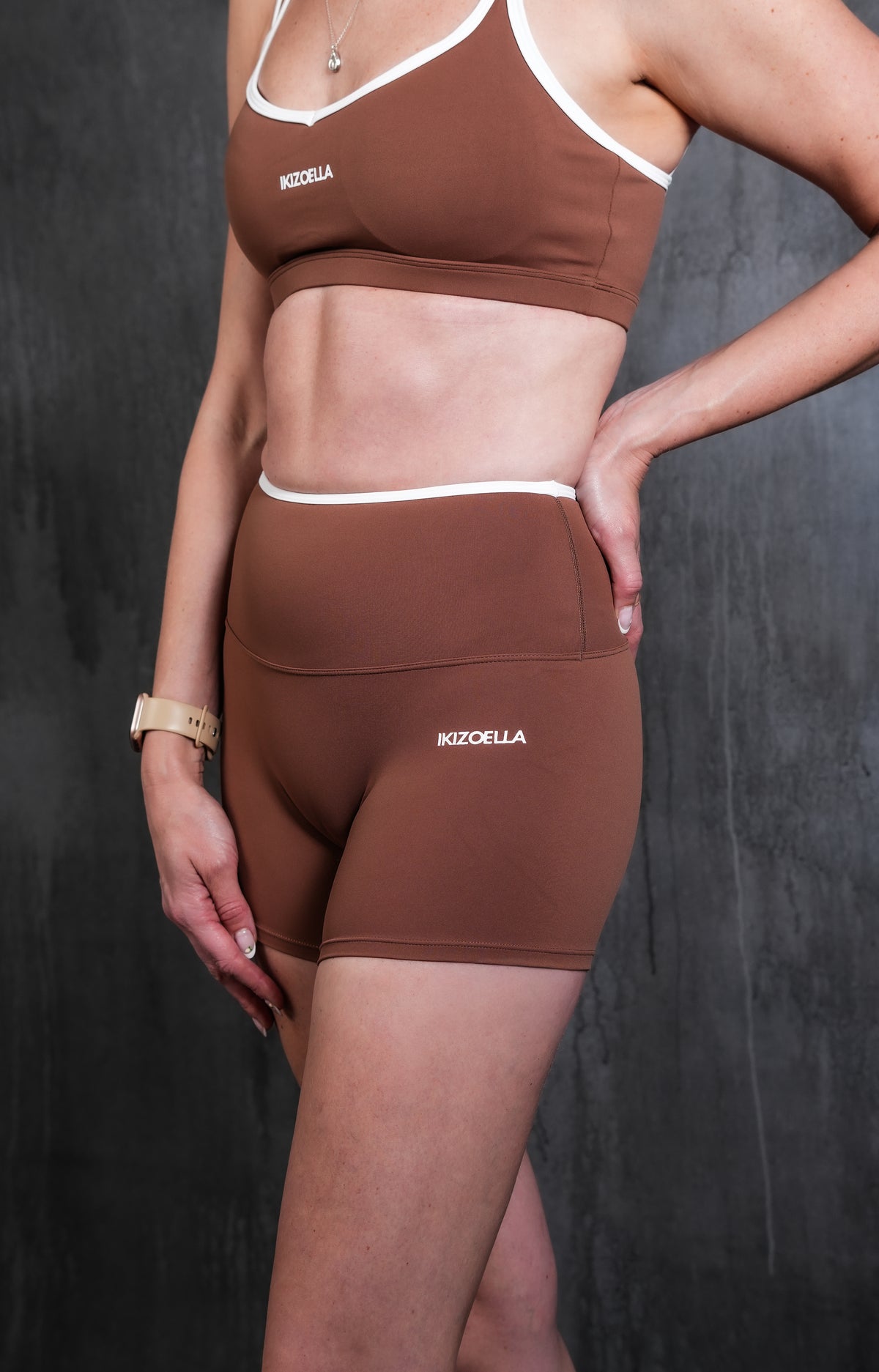 Kadek Putrie legging