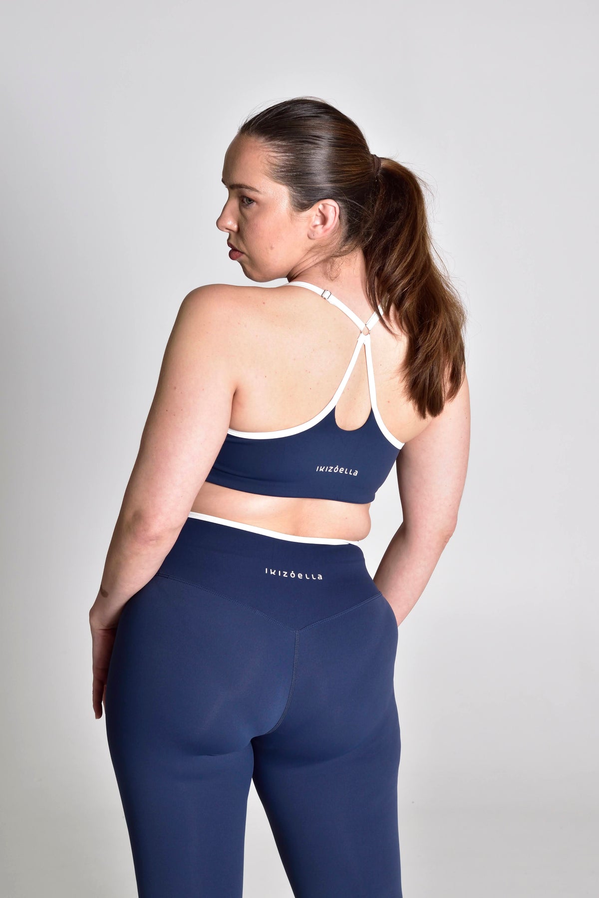Minimal Legging